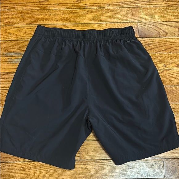 Men's Black Athletic Shorts - Picture 3 of 5